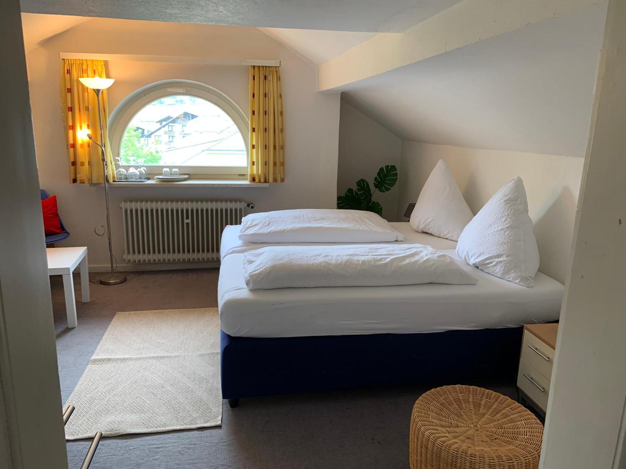 וילינגן Landhaus Wiesemann Parkappartements & Dependance - Naehe Ettelsberg-Talstation מראה חיצוני תמונה